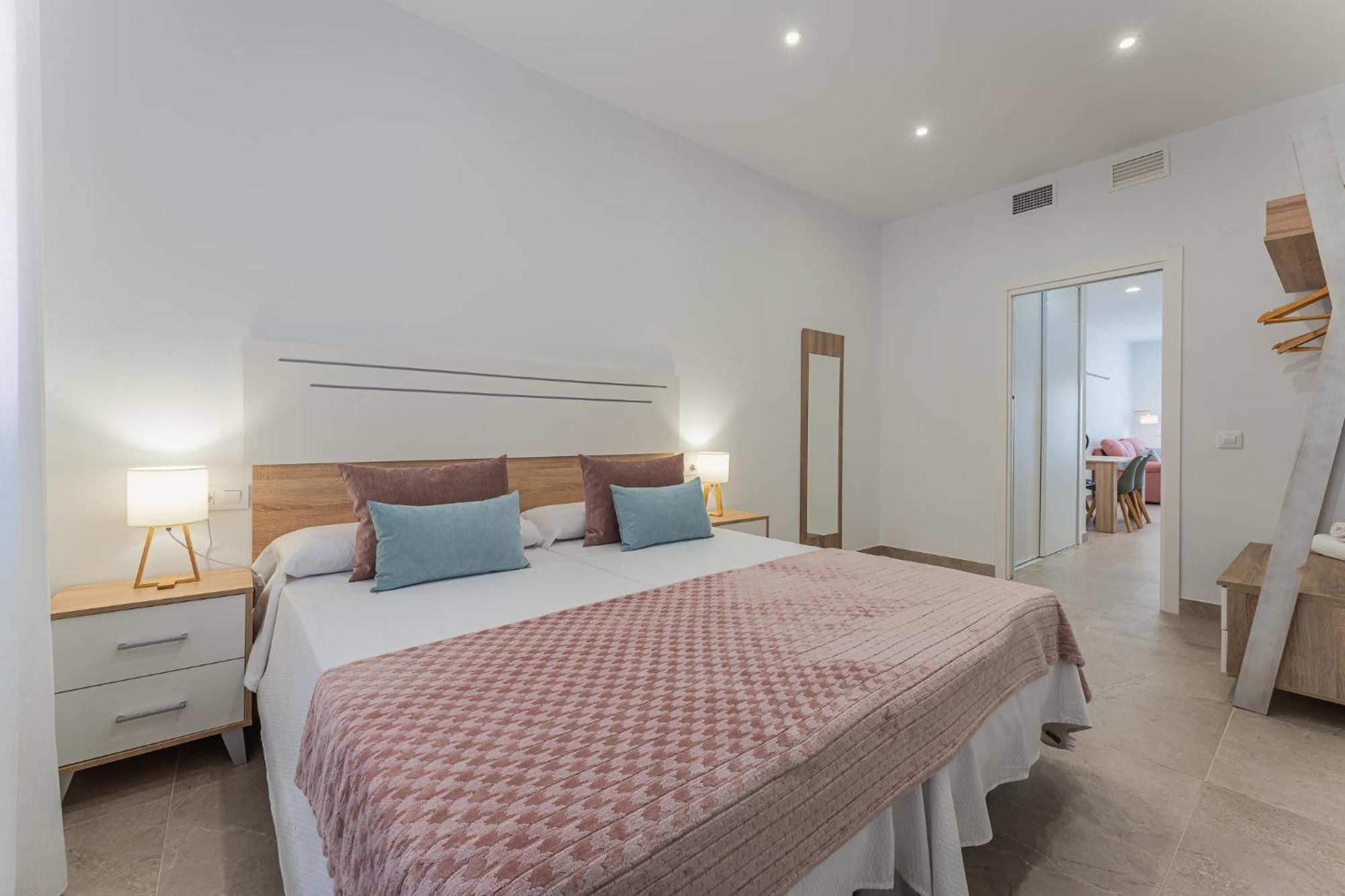 Cmdreams Platinium- Apartamentos Turisticos En El Centro De Меріда Екстер'єр фото